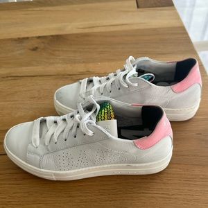 P448 Thea Platform size 39. Pink back with iridescent tongue xtra laces included